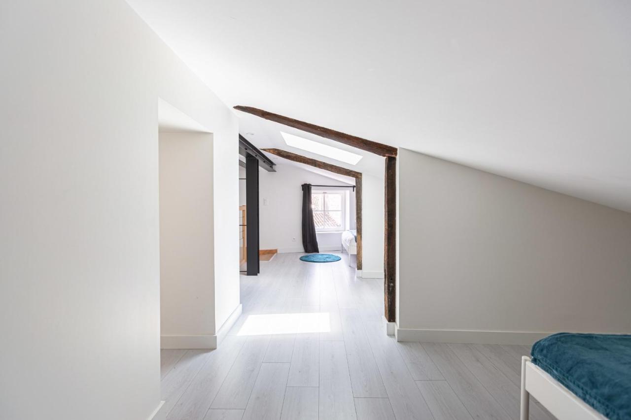 Guestready - Mezzanine Apartment - Grosse Cloche Bordeaux Ngoại thất bức ảnh